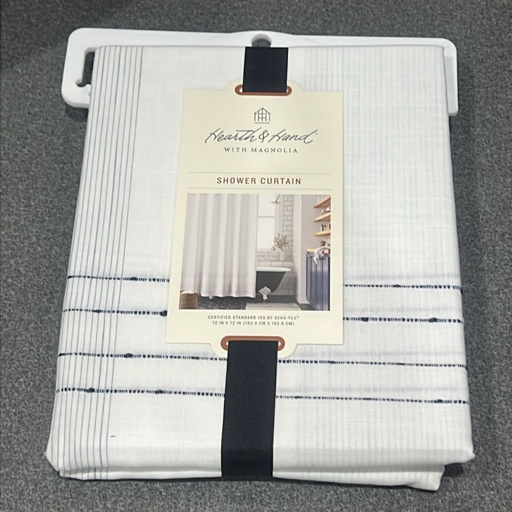 HEARTH & HAND NWT pinstripe border textured shower curtain -blue - Picture 8 of 9